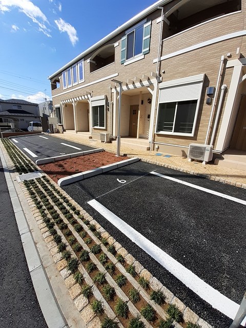 14/20 駐車場