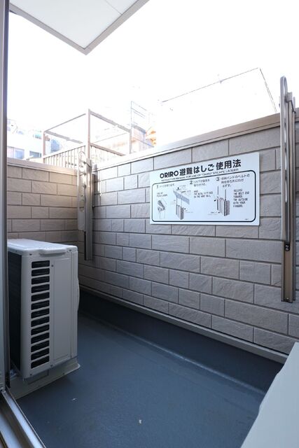 17/22 バルコニー