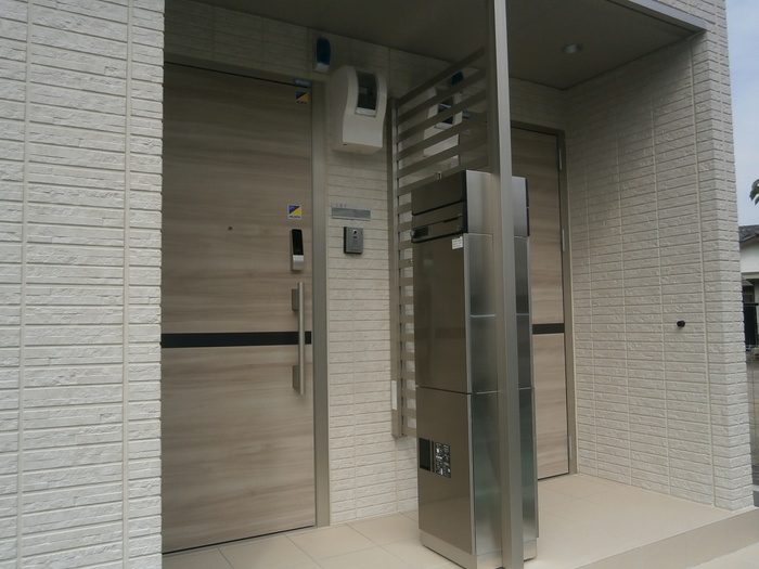 17/20 エントランス