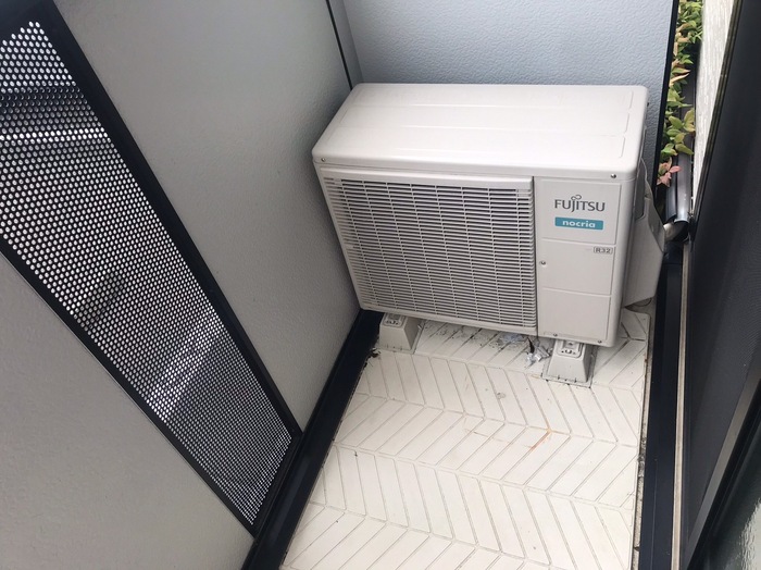 14/21 バルコニー