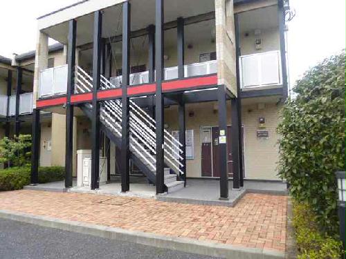 13/22 エントランス