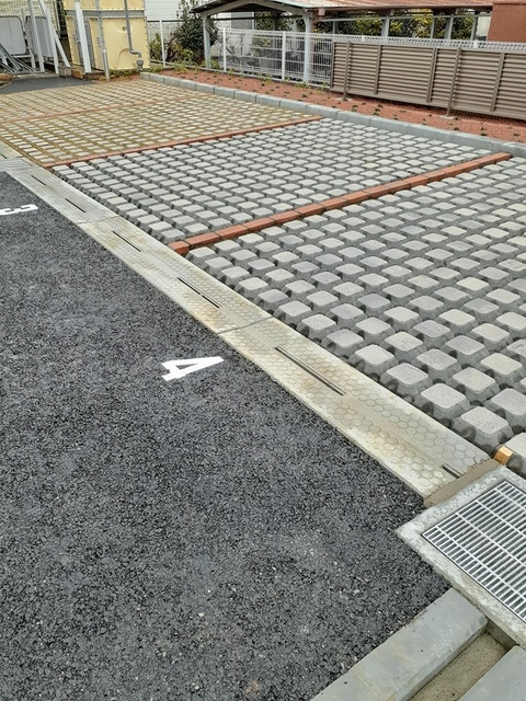 14/20 駐車場