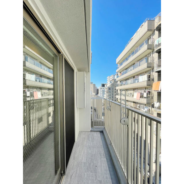 17/26 バルコニー