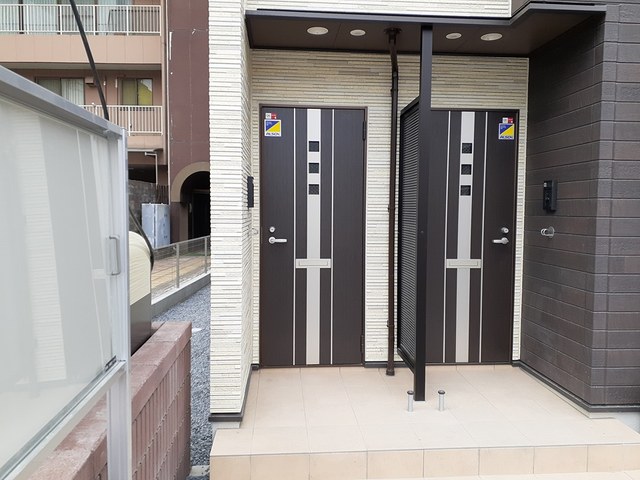 2/10 エントランス