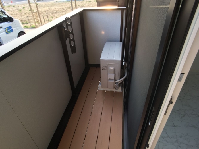 14/28 バルコニー