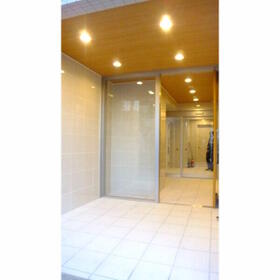 14/16 エントランス