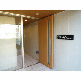 15/16 エントランス