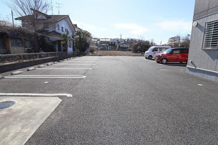 18/19 駐車場