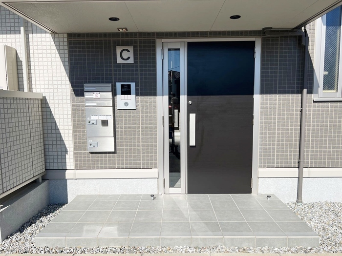 18/21 エントランス