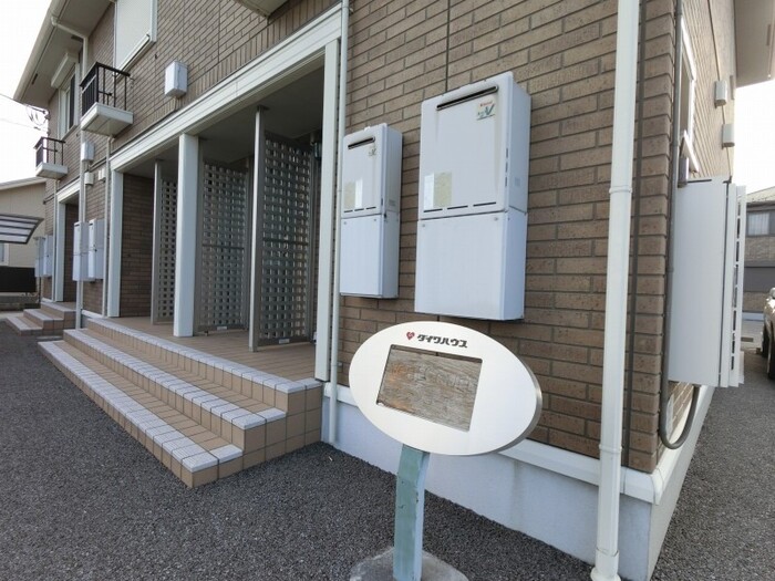 19/28 エントランス