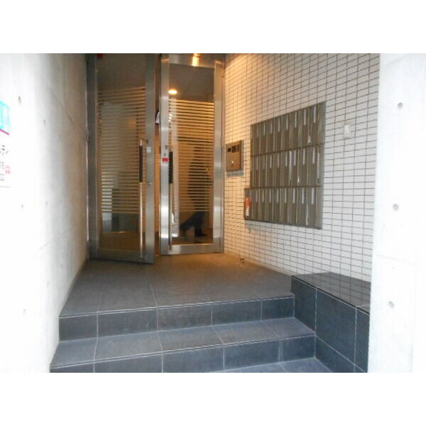 2/10 エントランス