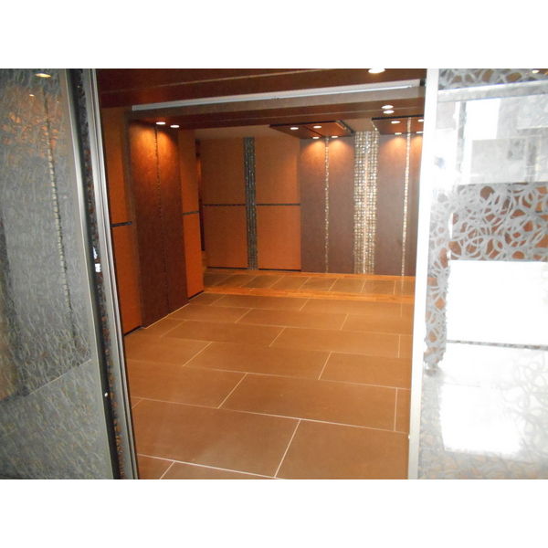 8/8 エントランス