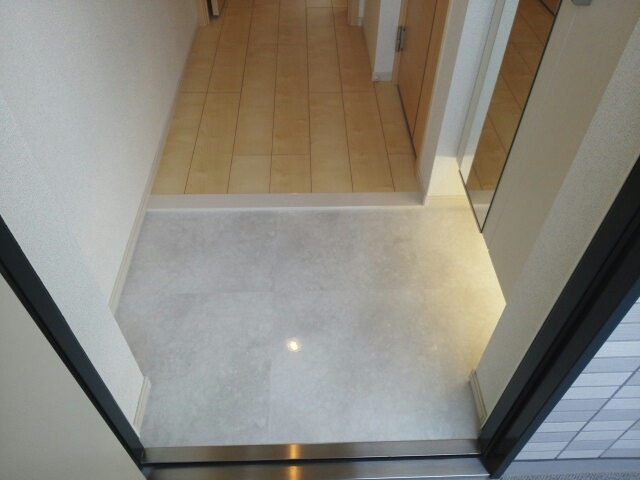 6/20 玄関