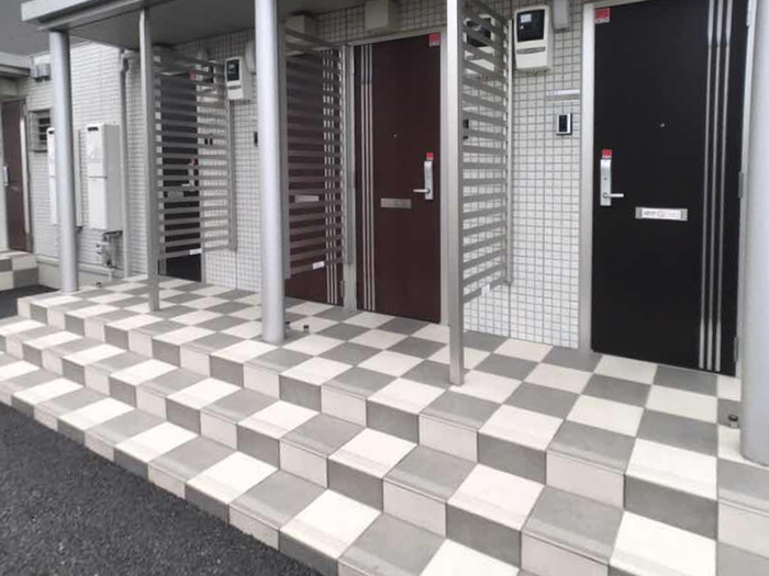 8/11 エントランス