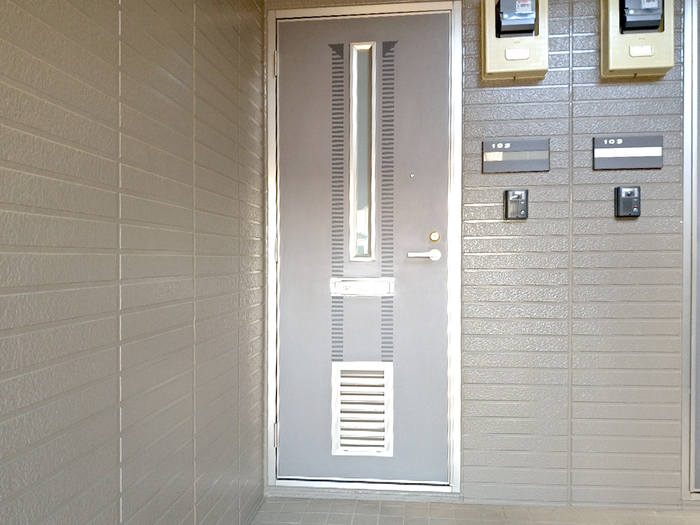 17/25 エントランス