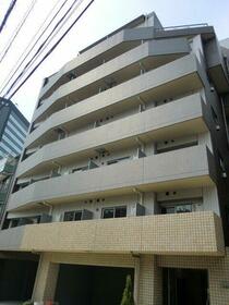 14/14 エントランス