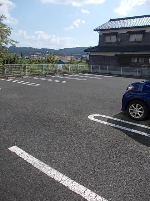 14/20 駐車場