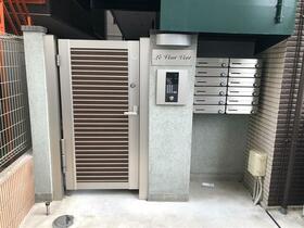 2/2 エントランス