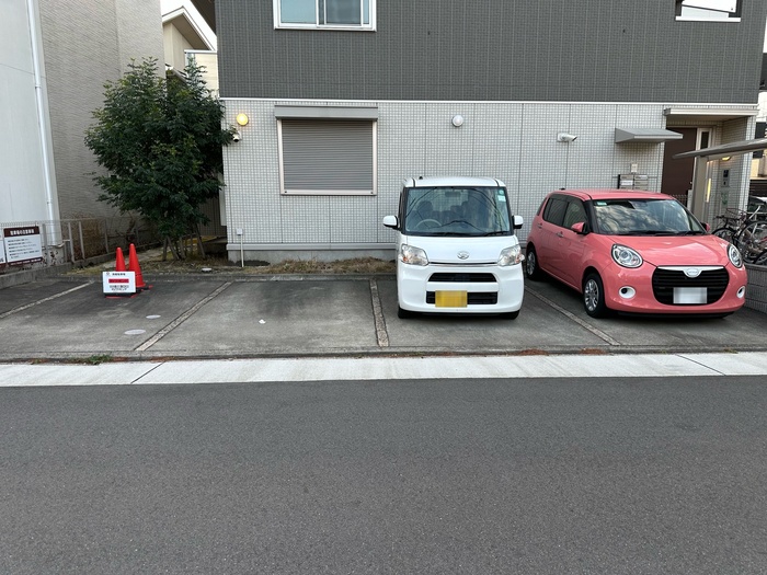 3/3 駐車場