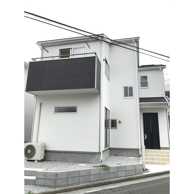 1/11 外観