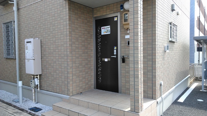 17/18 エントランス