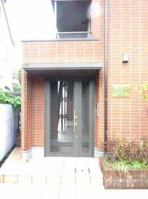 2/2 エントランス