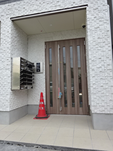 19/21 エントランス
