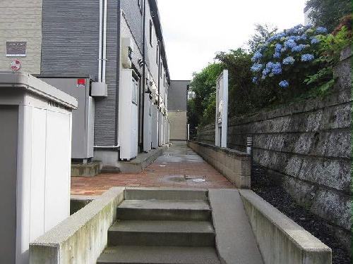 14/22 エントランス