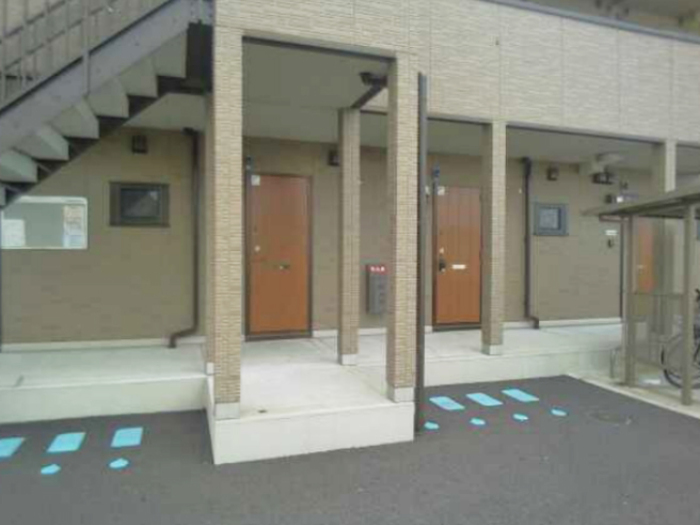 19/29 エントランス