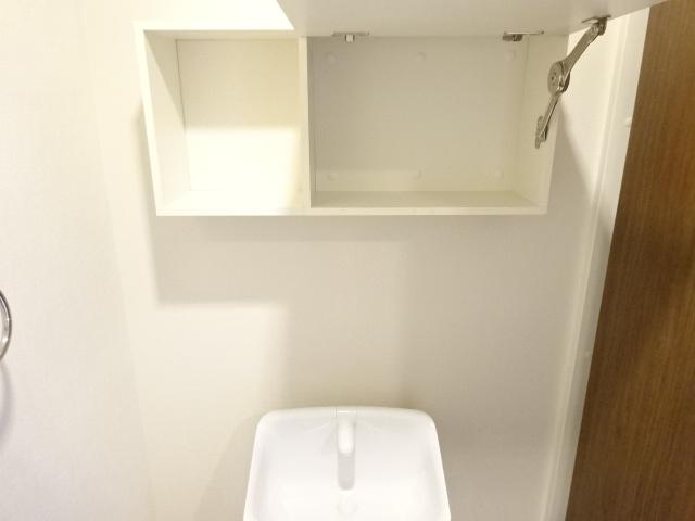 16/27 トイレ