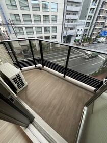 13/16 バルコニー