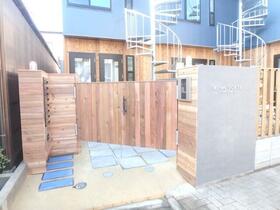 2/10 エントランス