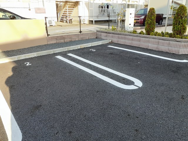 2/8 駐車場