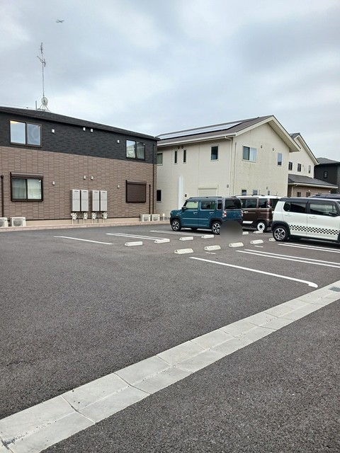 14/20 駐車場