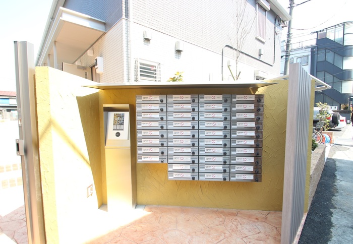 15/15 エントランス