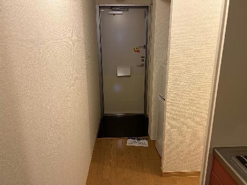 13/14 エントランス