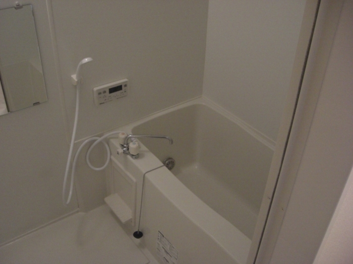 8/16 浴室