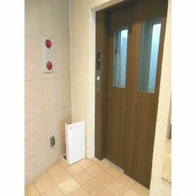 3/4 エントランス