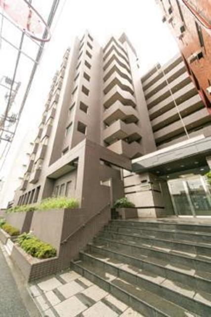 15/18 エントランス