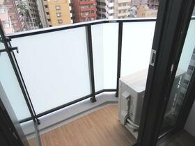 13/16 バルコニー