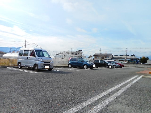 14/20 駐車場
