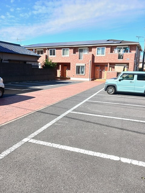 14/20 駐車場