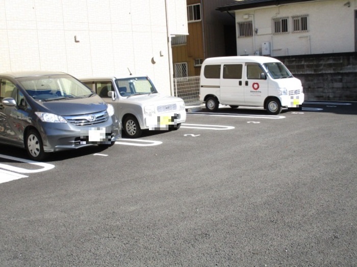 3/4 駐車場