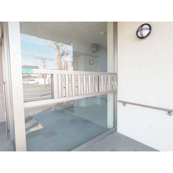 3/4 エントランス