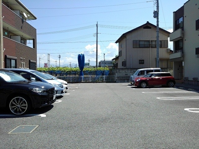14/20 駐車場