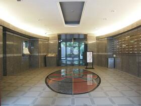 15/18 エントランス