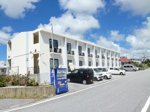 13/22 駐車場