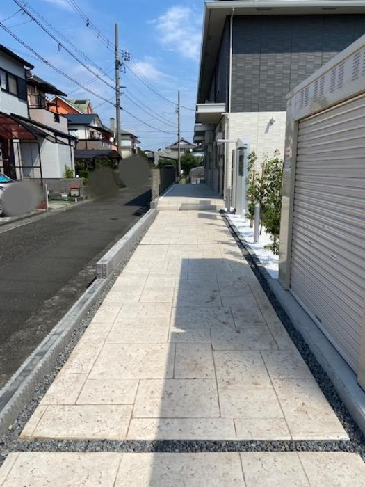 19/24 エントランス