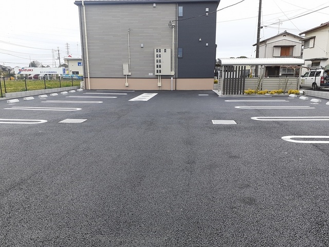 14/20 駐車場