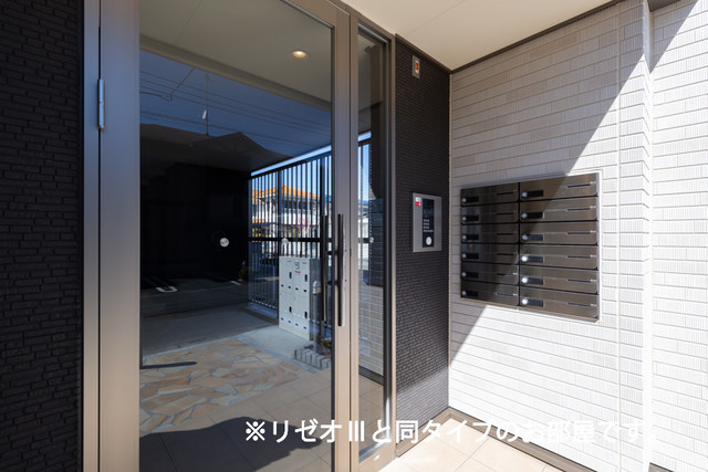 14/20 エントランス